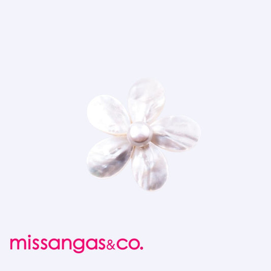 Mother of pearl Flower White Brooch